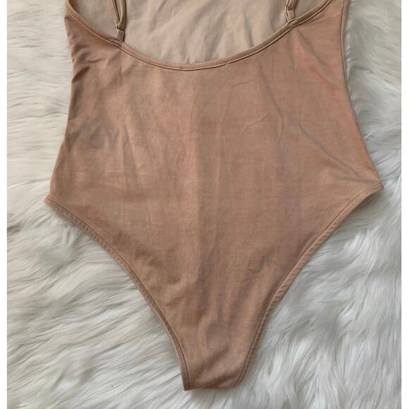 Lulu’s Blush Pink Super Soft Sleeveless Thong Bodysuit Small - Picture 6 of 10